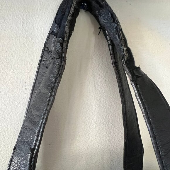 $300 Y2K L.A.M.B BY GWEN STEFANI NEWSPAPER ANIMAL PRINT TOTE LARGE - Picture 4 of 14